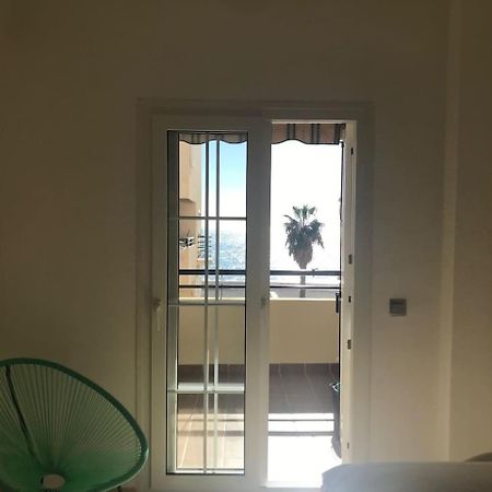 Espectacular Residencial En 1A Linea Con Piscina Appartement Benajarafe Buitenkant foto
