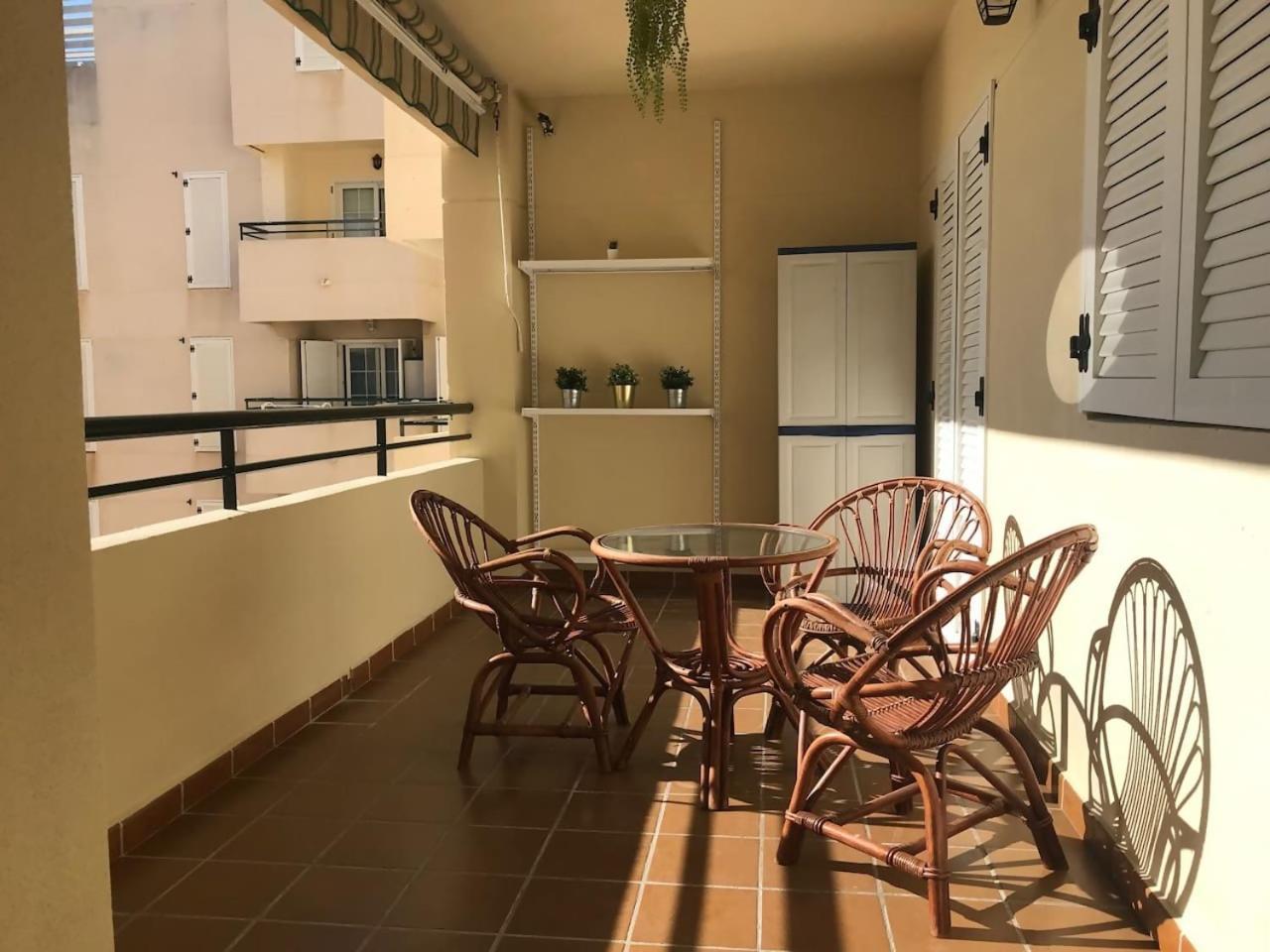 Espectacular Residencial En 1A Linea Con Piscina Appartement Benajarafe Buitenkant foto